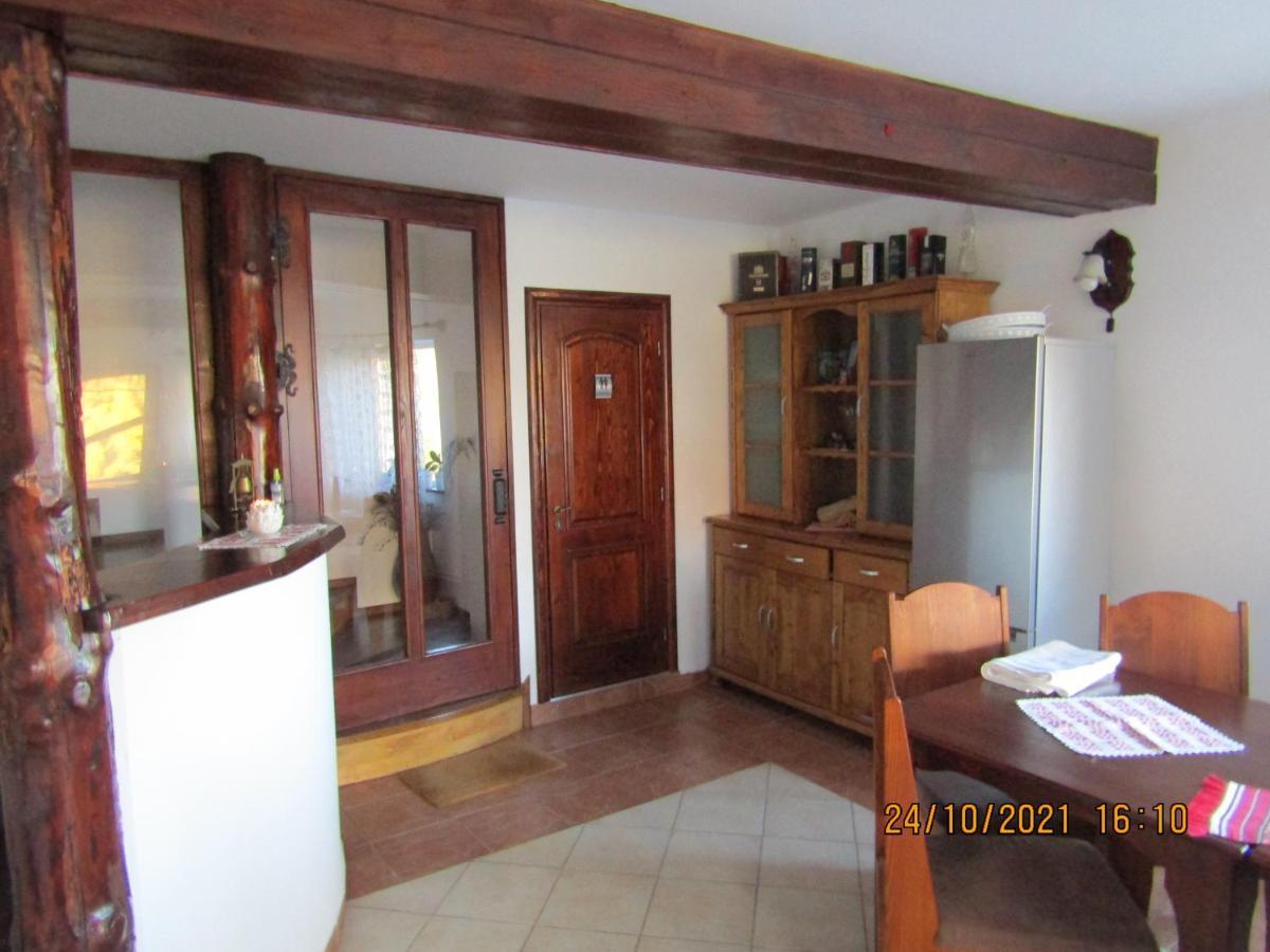 Ograda De La Munte Villa Bran  Bagian luar foto