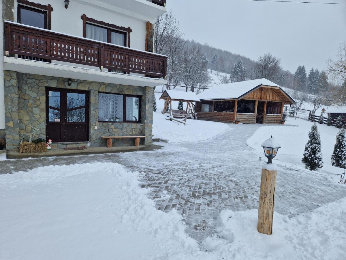 Ograda De La Munte Villa Bran  Bagian luar foto