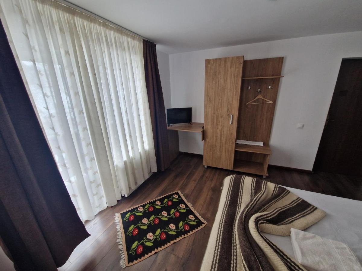 Ograda De La Munte Villa Bran  Bagian luar foto