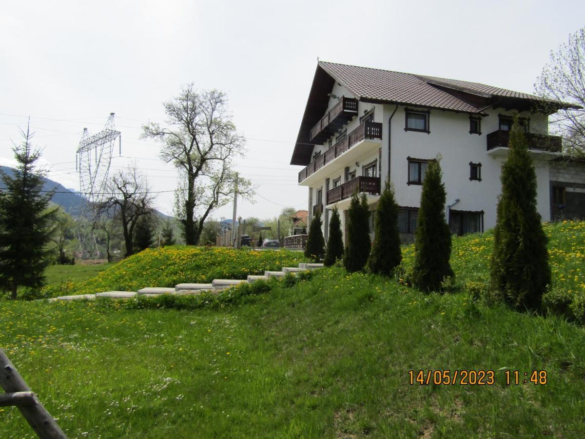 Ograda De La Munte Villa Bran  Bagian luar foto