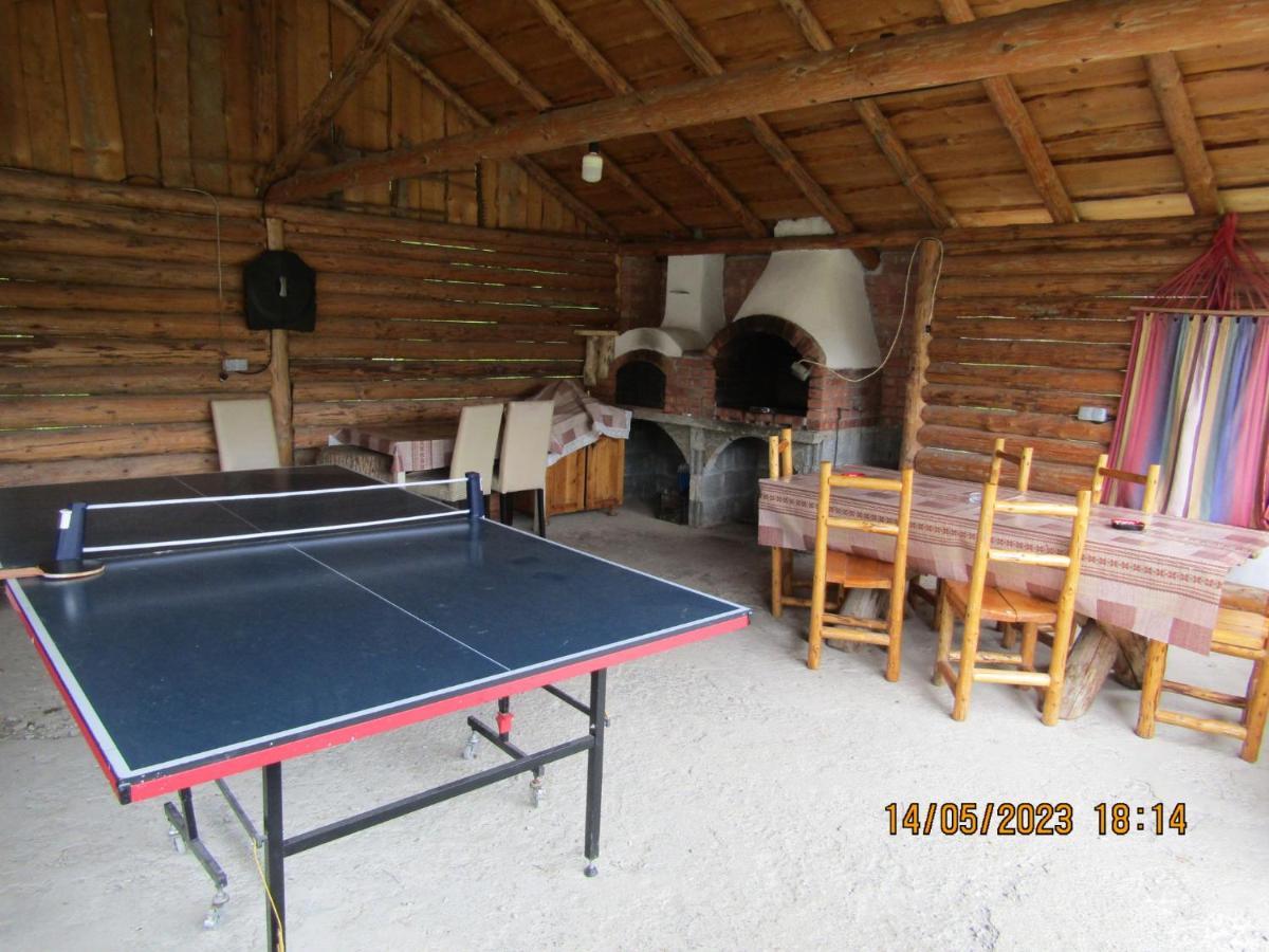 Ograda De La Munte Villa Bran  Bagian luar foto