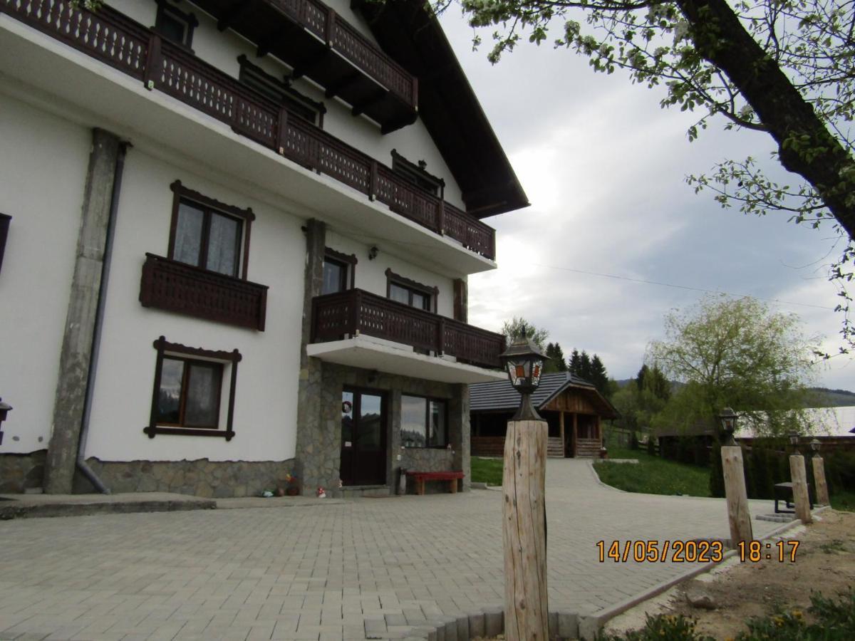 Ograda De La Munte Villa Bran  Bagian luar foto